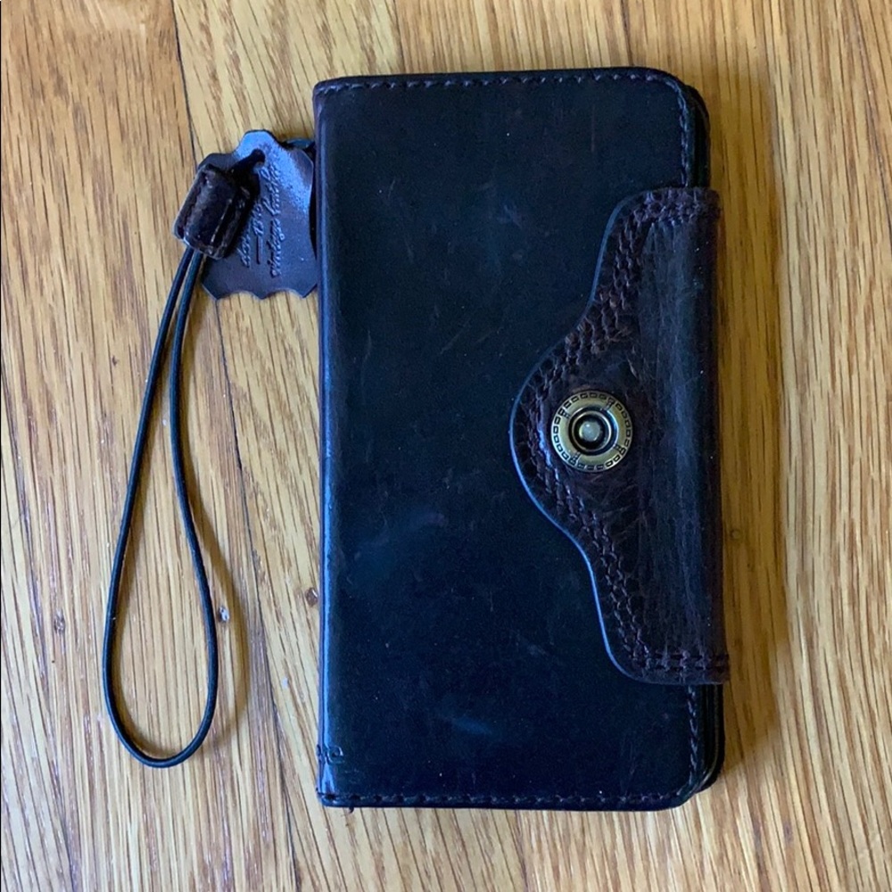 *SOLD* DAVIS Genuine Oiled Leather iPhone 8 Case